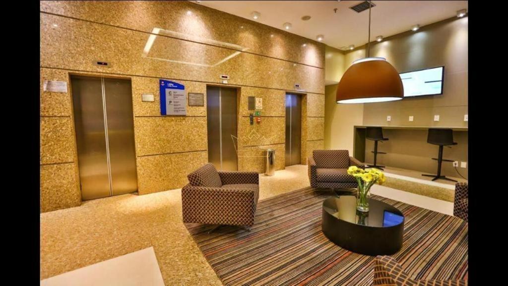 Flat 609 - Comfort Hotel Taguatinga - Particular Экстерьер фото
